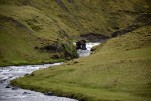 063- J2 (194) en haut de la cascade de Skogafoss